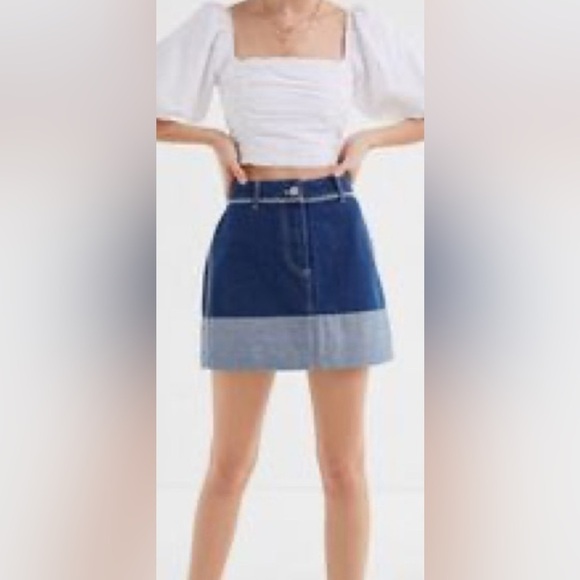 BDG Dresses & Skirts - Urban Outfitters BDG Denim Mini Skirt Size Small Classic Blue Jean Short